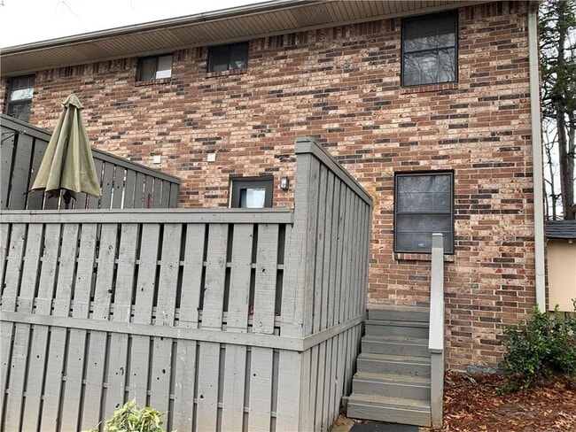 Photo - 1235 Riverside Dr Unit H1