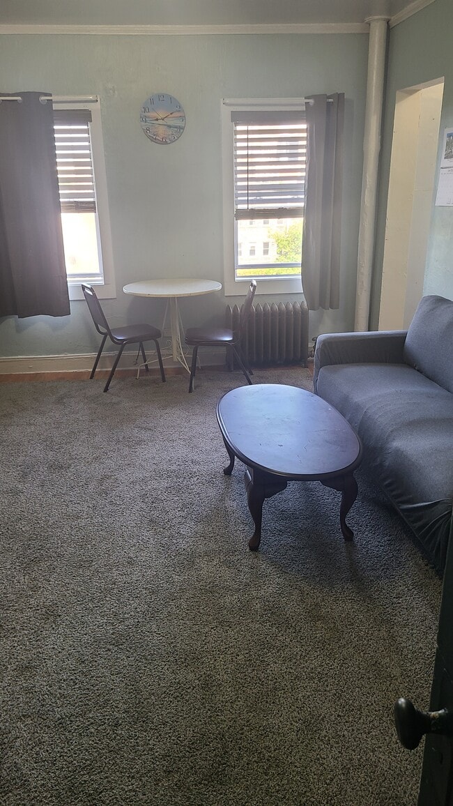 Photo - 2344 Prospect Ave E