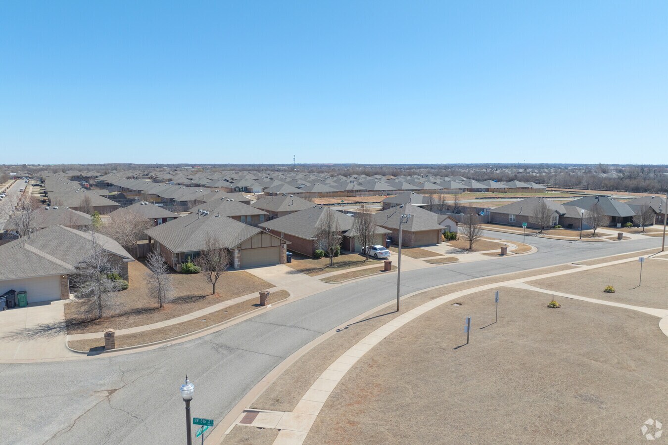 Photo - 908 Aspen Creek Ter