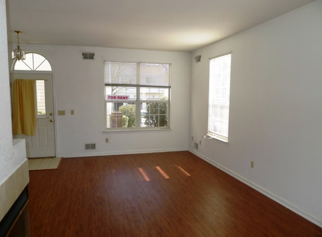 Photo - 23 Pheasant Brook Ct