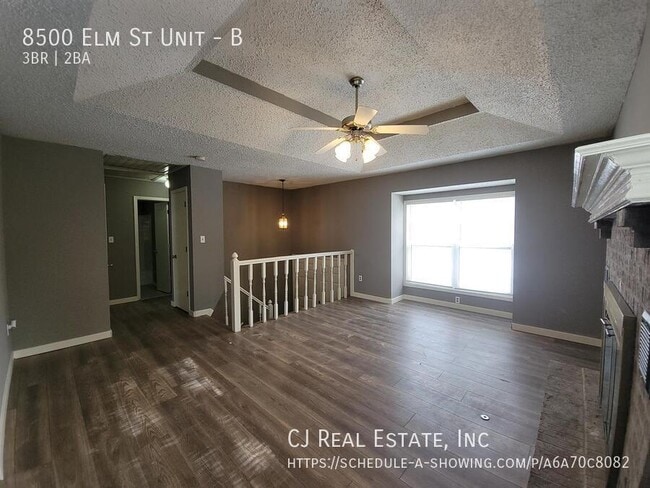 Photo - 8500 Elm Ave