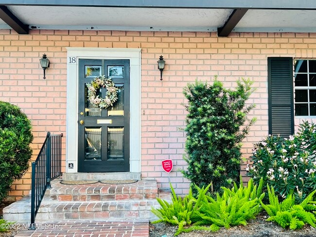 Photo - 2950 St Johns Ave Unit 18