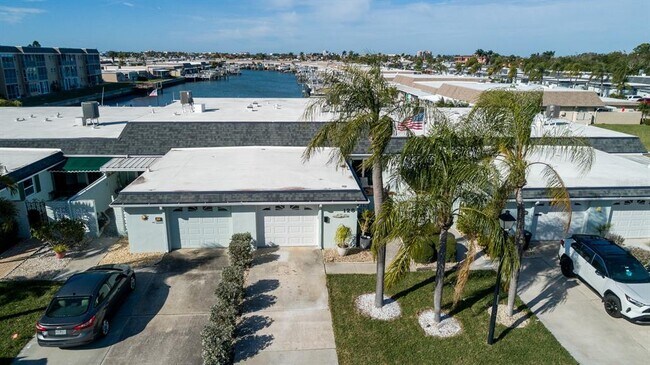 128 Boca Ciega Point Blvd N