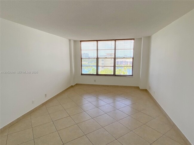 Photo - 3800 S Ocean Dr Unit 611