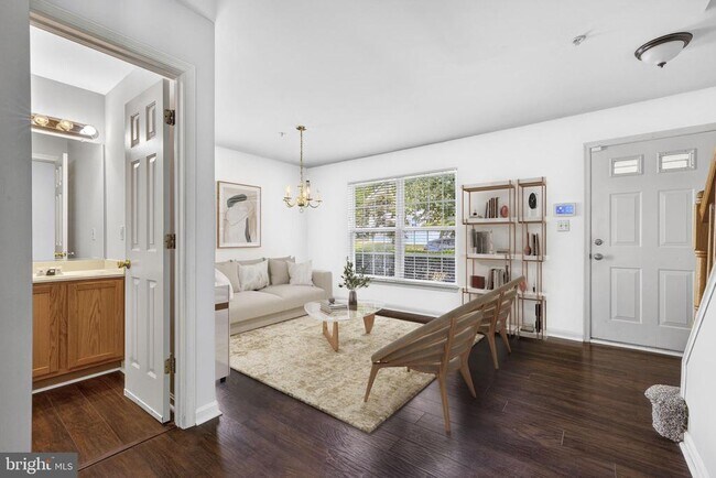 2103 Sayan Ct