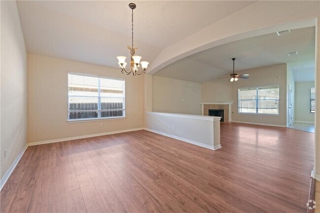 Building Photo - 4507 Western Lake Dr Rental