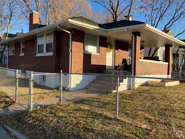 Building Photo - Beautifully Updated (Liberty Park) Bungalow Rental