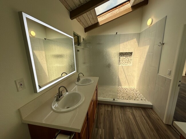 Photo - KOKEANU-LBP Unit KOKE Studio