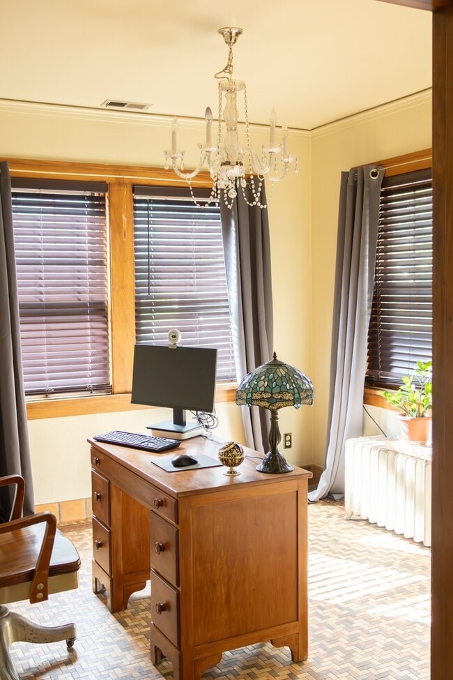 Photo - 1619 Grant Ave