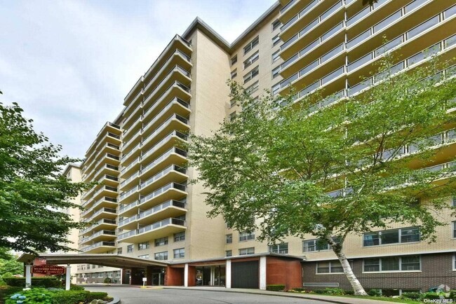 Building Photo - 175-20 Wexford Terrace Unit 7J Rental