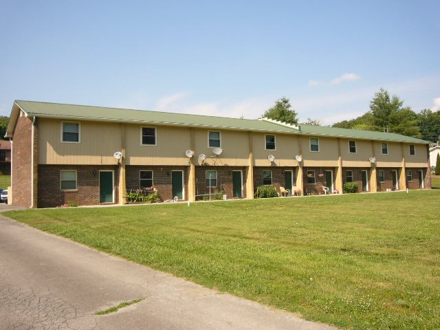 Photo - West Town Apartments