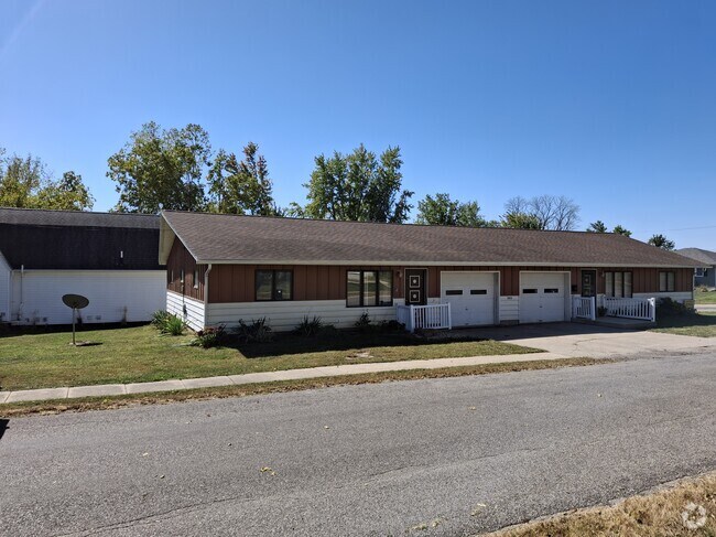 Building Photo - 305 8th St Unit 1 Rental