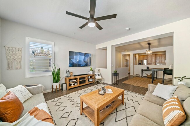 Photo - 8430 Crystal Walk Cir