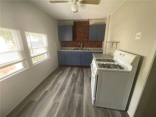 Photo - 99 Belmont St