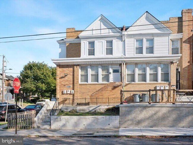 Photo - 1733 67th Ave