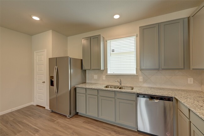 Photo - 13856 Goldeye Dr