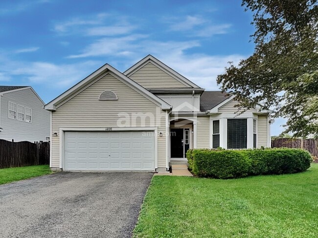 Building Photo - 1400 Bridgehampton Dr