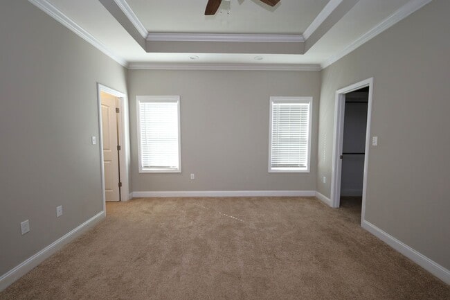 Photo - 3923 Valiant Ct