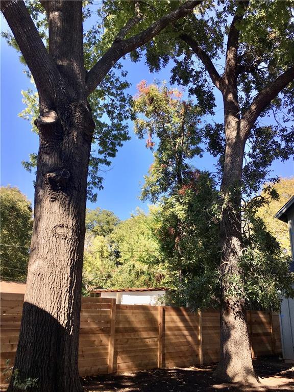 Photo - 1806 Haskell St