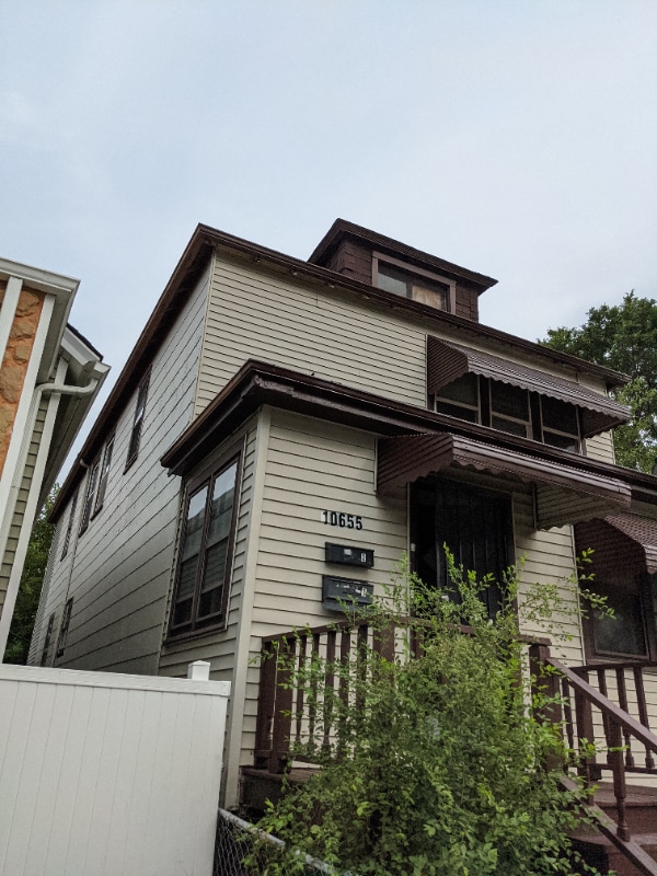 Building Photo - 10655 S Hoxie Ave