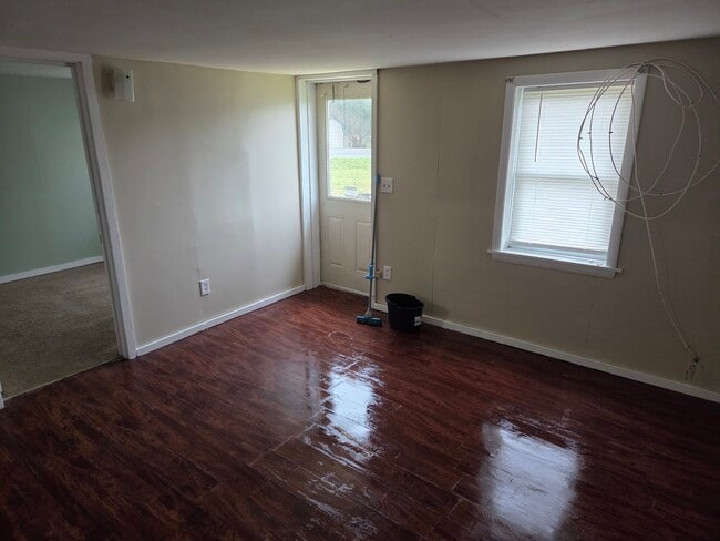 Photo - 24 N Dansville St Unidad 111