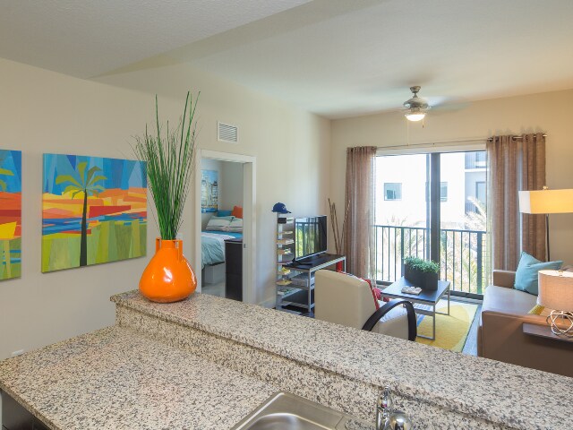 Model - Kitchen 1- University Park Boca