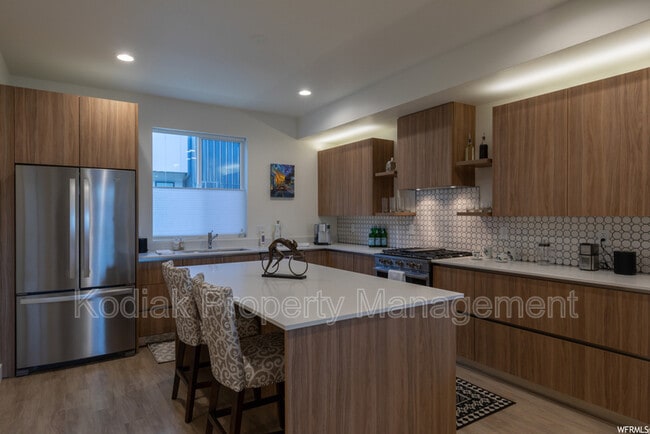 Photo - 1541 E Talo Ct