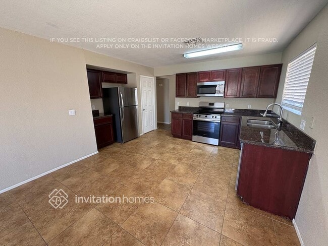 Photo - 4709 N 84th Dr