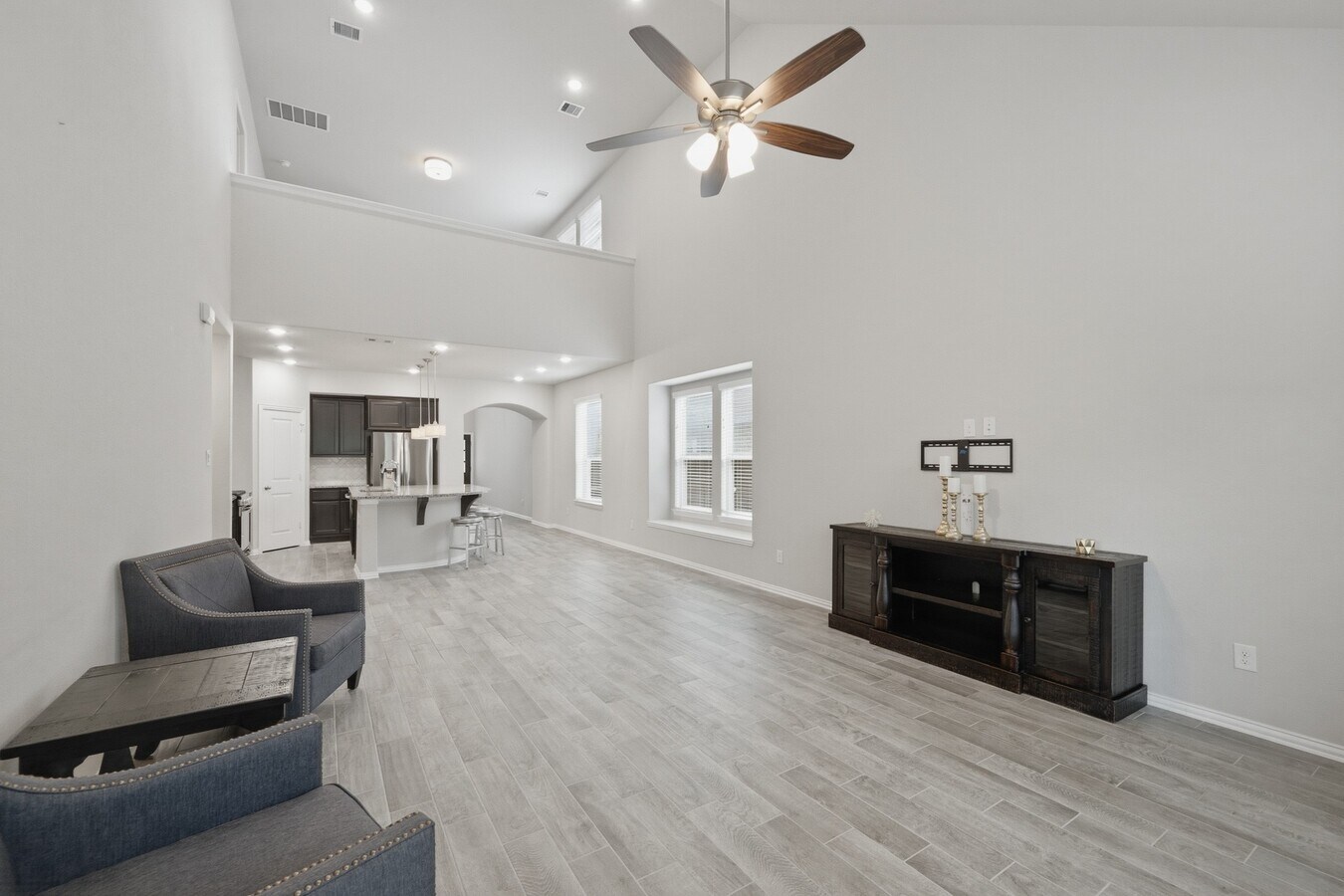 Photo - 10602 Wagner St