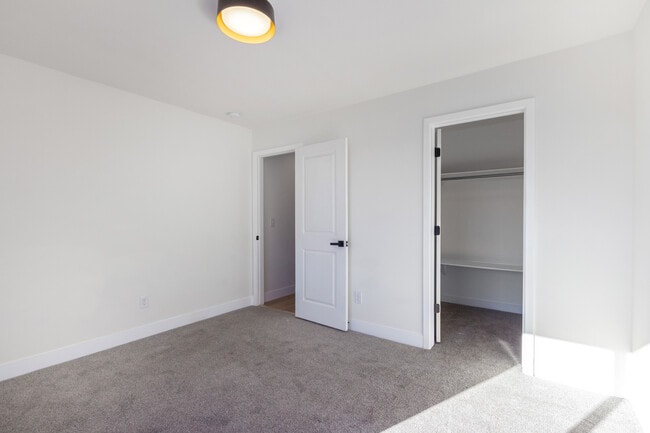 Photo - 1330 Sheridan Blvd