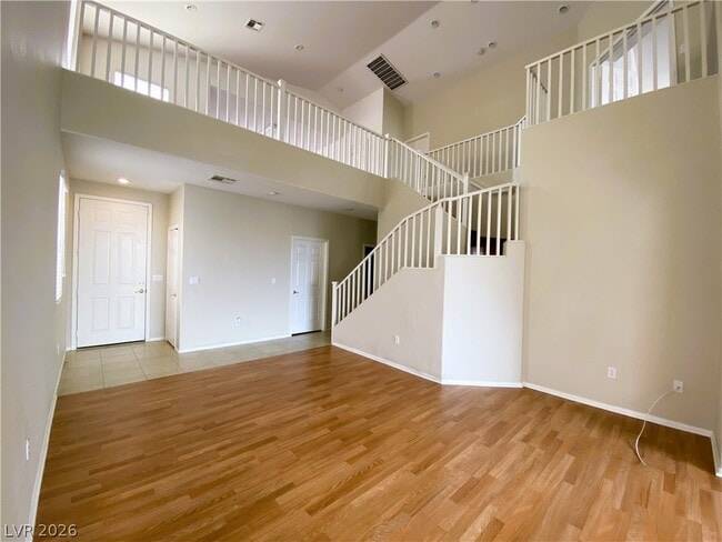 Photo - 172 Flying Hills Ave
