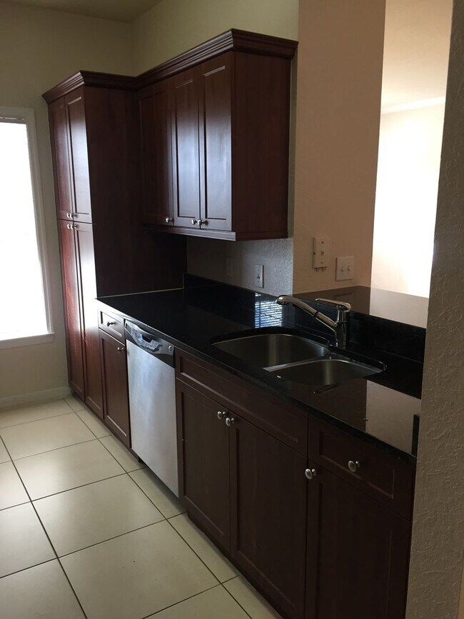 3719 Conroy Rd Unit 2023