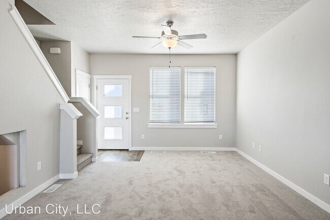 Photo - 2 br, 2.5 bath House - 10762 W Brownstone Ln