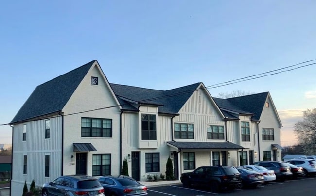 Photo - 2747 Jersey Ave