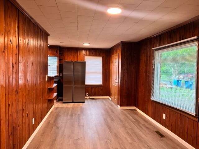Photo - 107 Caswell St