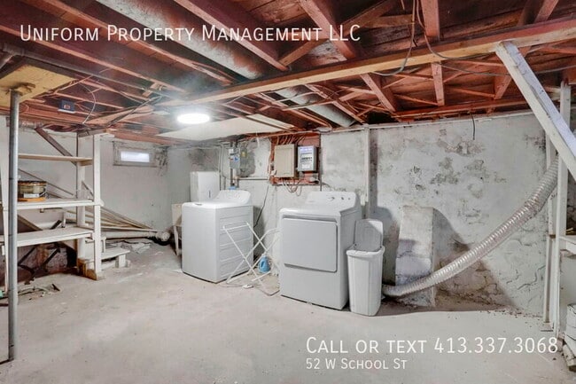 Building Photo - 52 W School St