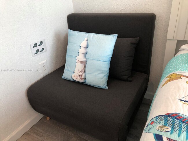 Photo - 10877 Overseas Hwy Unit 38