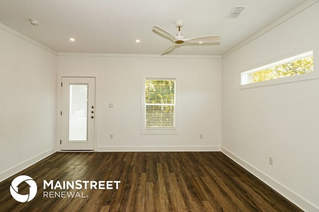 Photo - 7321 Conley St