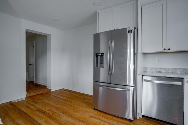 Photo - 2403 Flint St