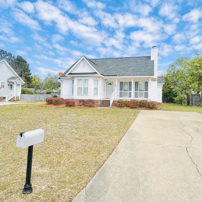 Building Photo - 133 Wildflower Ln