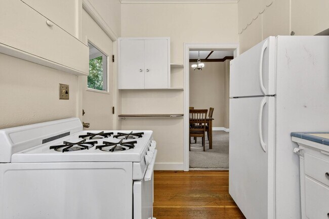 Photo - 713 SE 27th Ave