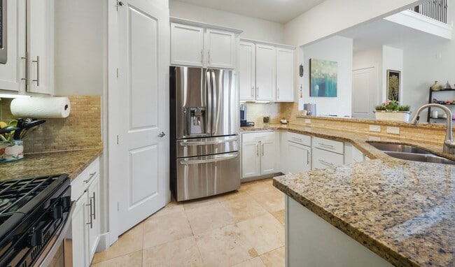 Photo - 9516 Cedarpost Square St