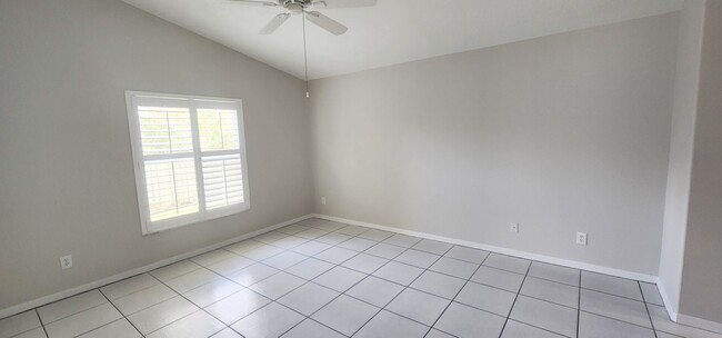 Photo - BEAUTIFUL 2/2 IN CATALINA OAKS- VERO BEACH