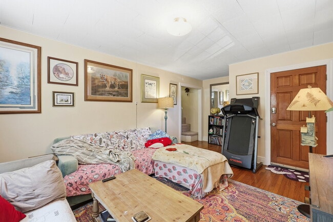 Photo - 204 Purefoy Rd Unit A