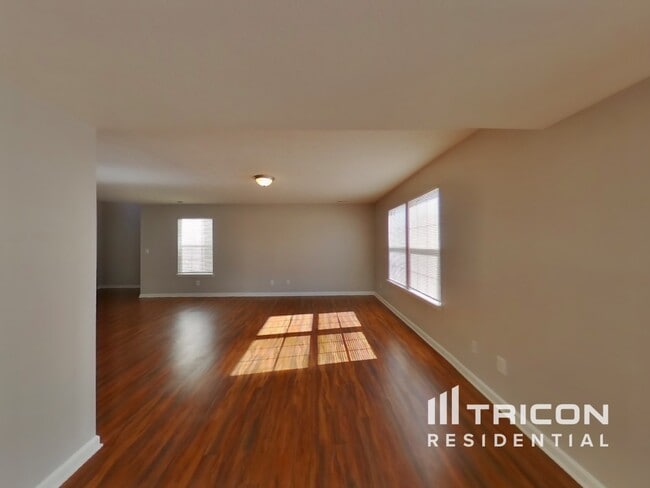 Photo - 11949 Titania Cir