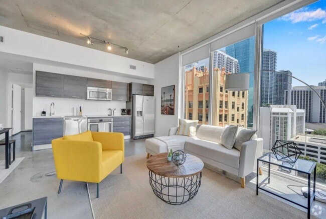 Building Photo - 151 SE 1st St Unit 1111 Rental