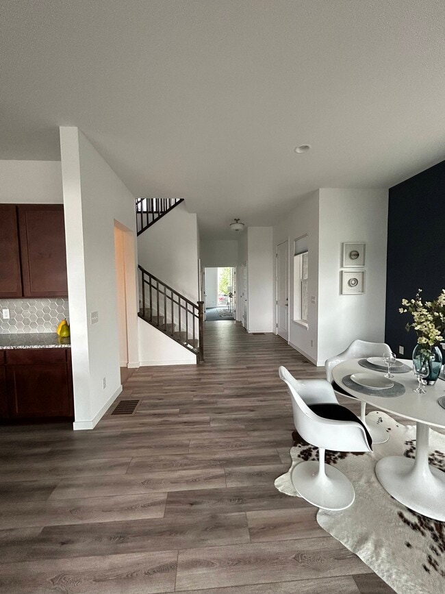 Photo - 17147 W 11th Ave