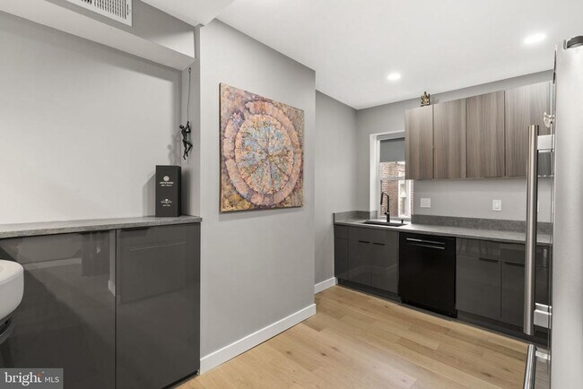 Photo - 311 Wharton St