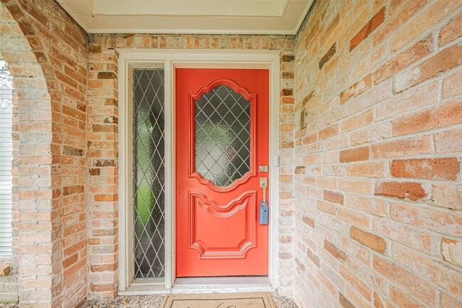 Building Photo - 5303 Lookout Mountain Dr