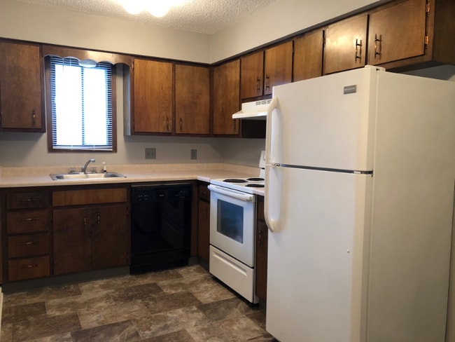 Photo - 1718 NW Pine Rd